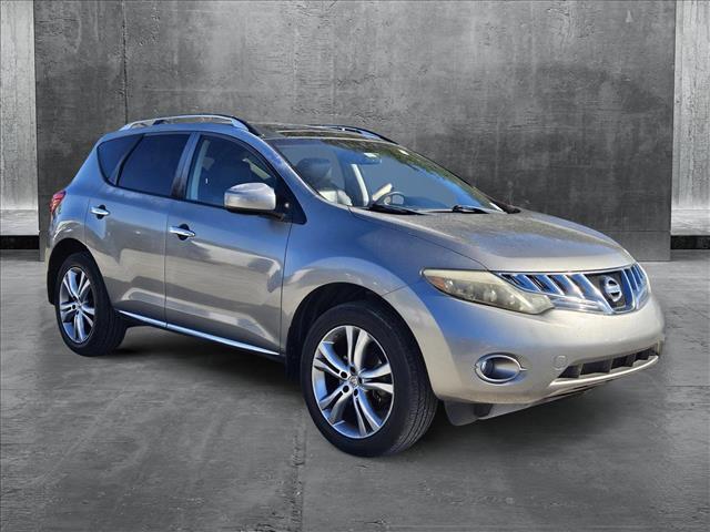2010 nissan murano le