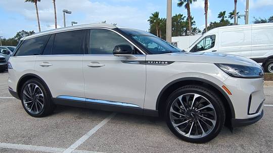 2025 Lincoln Aviator