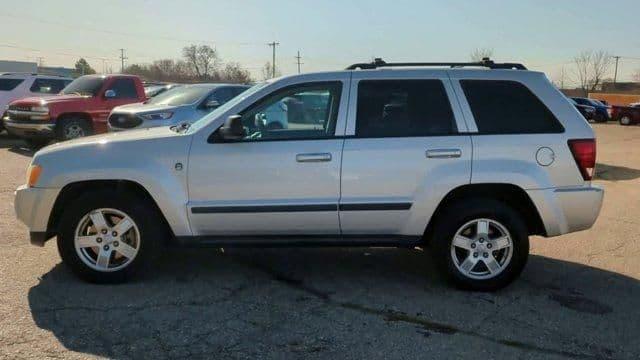 2007 jeep grand cherokee laredo in troy, michigan