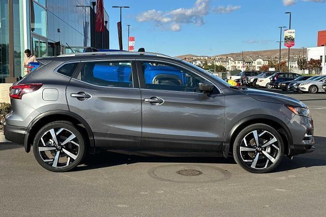 2022 nissan rogue sport sl