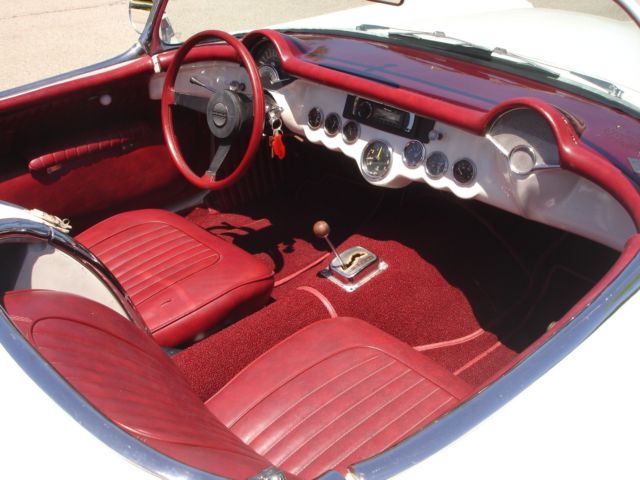 1953 chevrolet corvette replica