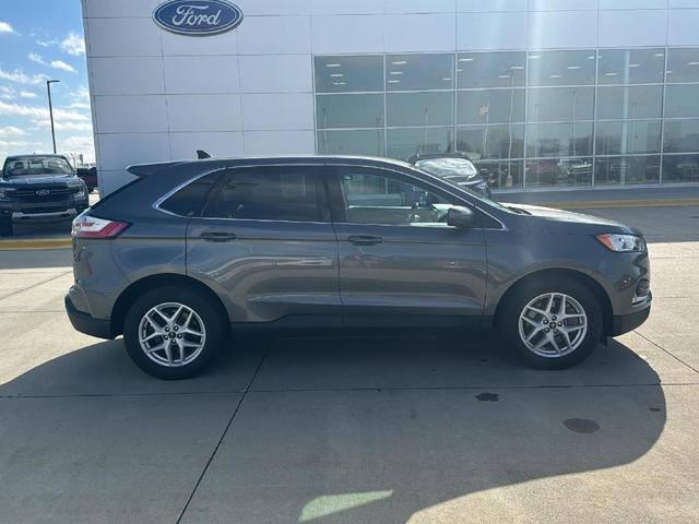 2021 ford edge sel