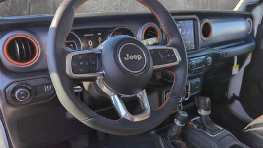 2024 Jeep Gladiator mojave x