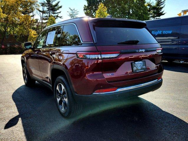 2022 jeep grand cherokee 4xe base