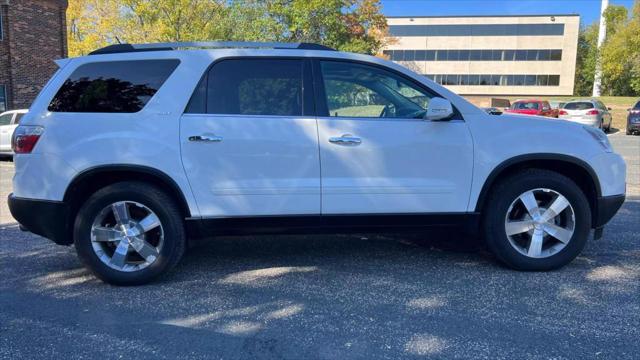 2011 gmc acadia slt-1