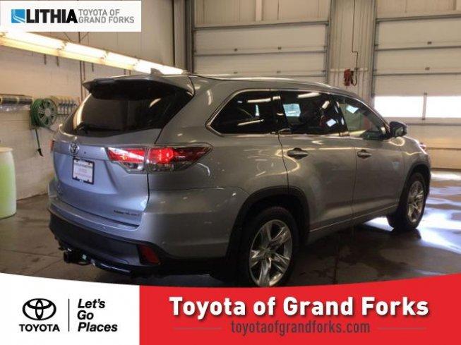 2015 toyota highlander awd limited v6 for sale in grand forks, north dakota