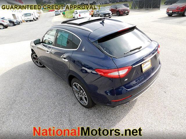 2020 maserati levante base