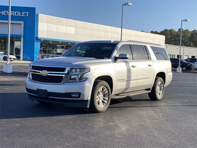 2017 chevrolet suburban lt
