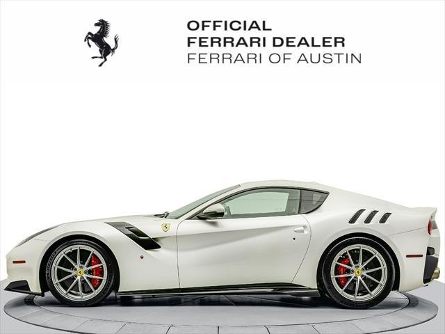 2017 ferrari f12tdf base