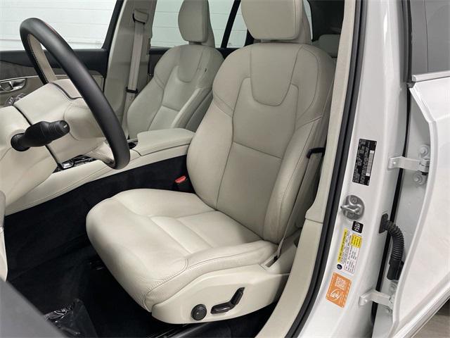 2023 volvo xc90 recharge plug-in hybrid t8 plus bright theme 7-seater