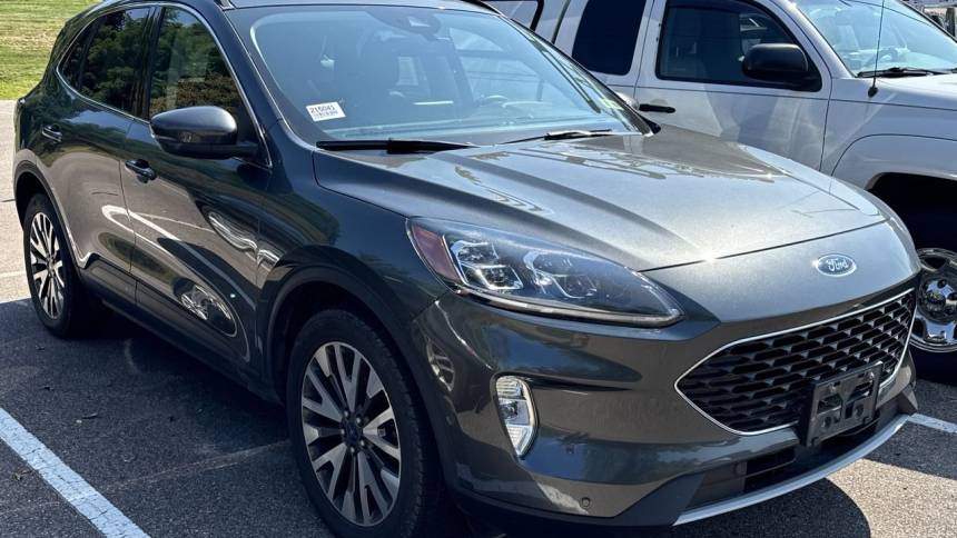 2020 ford escape titanium