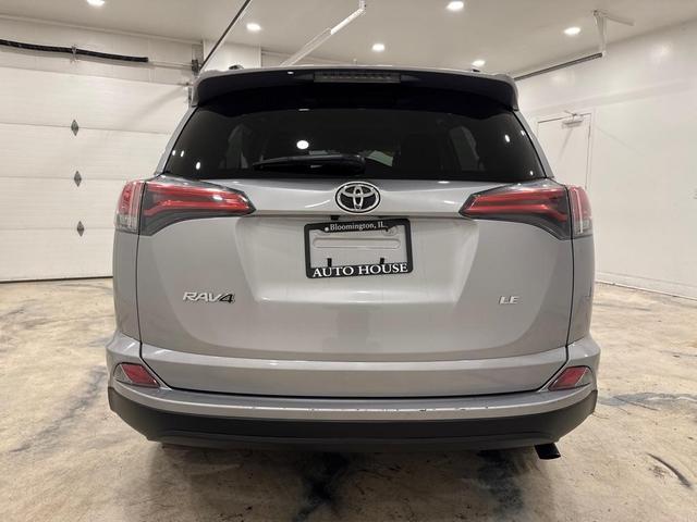 2017 toyota rav4 le