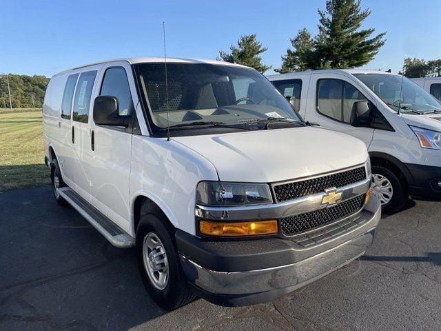 2021 chevrolet express 2500 work van in peoria, illinois