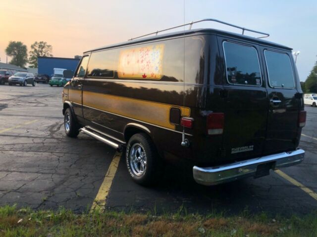 1985 custom chevy g 20 van boogie van camper custom