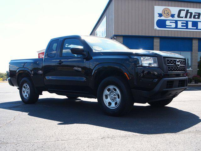 2022 nissan frontier s