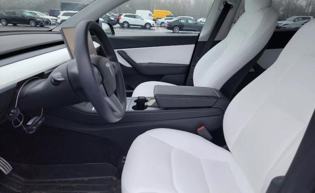 2021 tesla model y performance