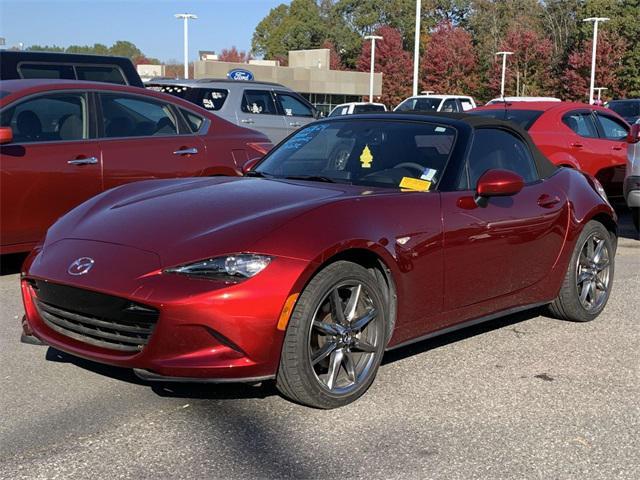 2021 mazda mx-5 miata grand touring