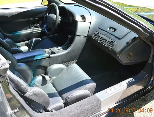 1993 corvette convertible auto loaded beautiful desirable triple black