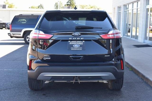 2021 ford edge sel