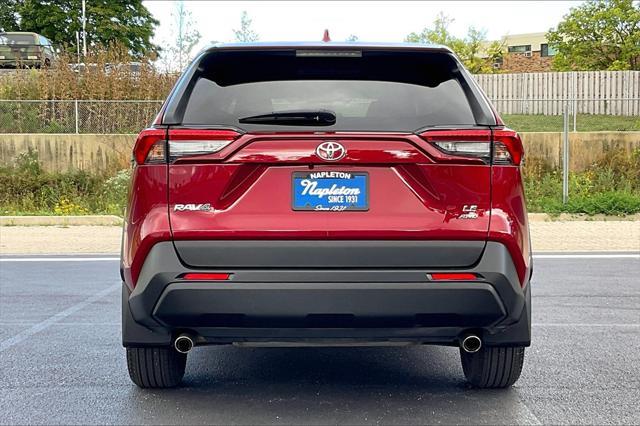 2022 toyota rav4 le