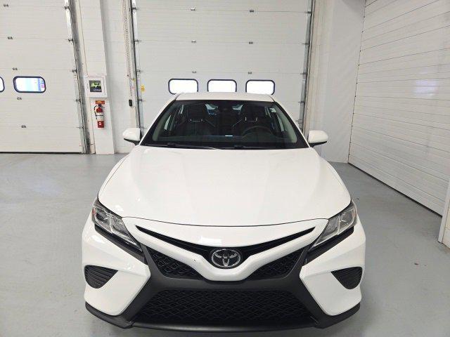 2019 toyota camry l