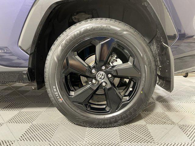 2021 toyota rav4 hybrid se