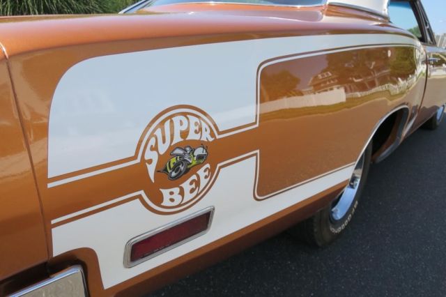 1970 dodge super bee 383 auto air on super registry restored !!