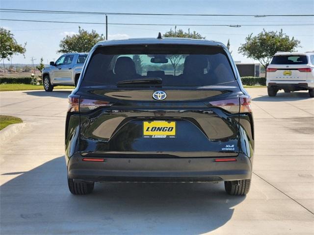 2023 toyota sienna xle