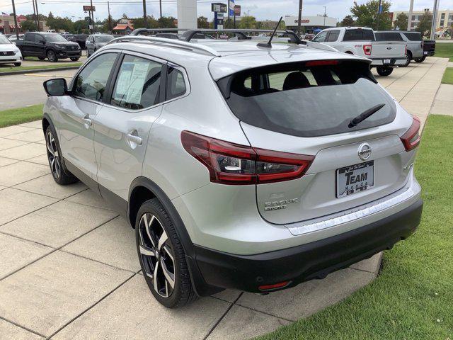 2022 nissan rogue sport sl