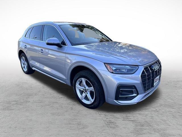 2022 audi q5 40 premium