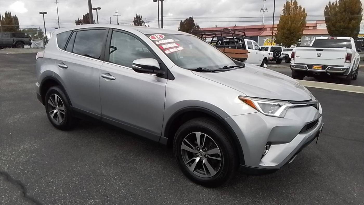 2018 toyota rav4 xle