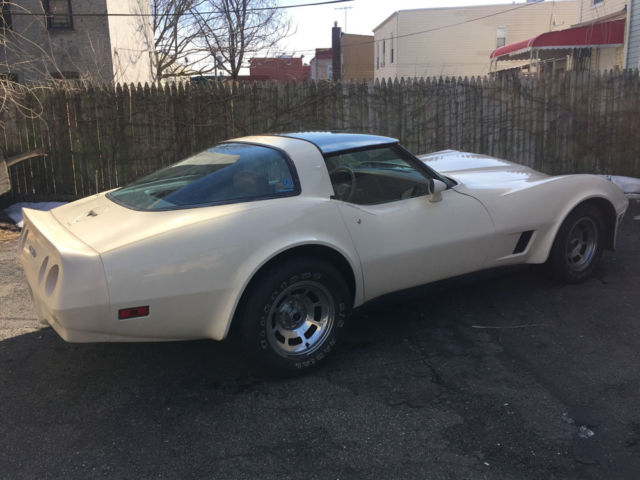 no reserve! only 49,000 original miles, 5.7 v8, t-tops, easy fix, fully loaded!!