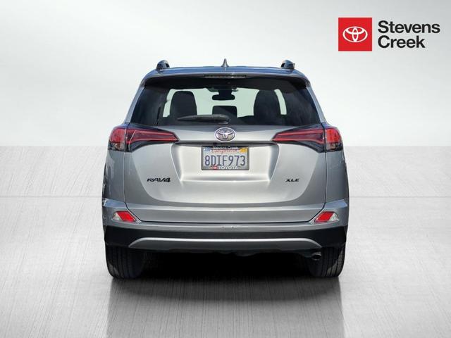 2018 toyota rav4 xle