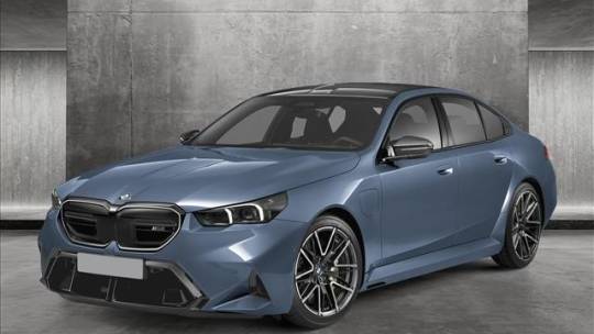 2025 BMW M5
