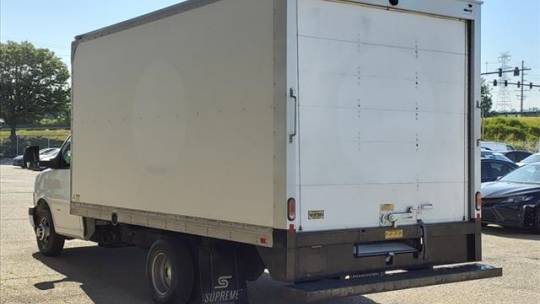 2019 chevrolet express 3500