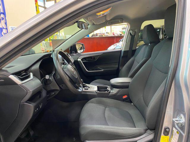 2021 toyota rav4 hybrid le