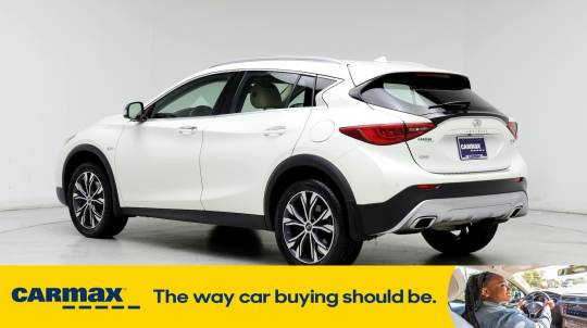 2017 Infiniti QX30