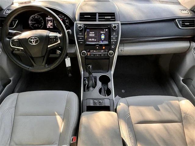 2016 toyota camry xle