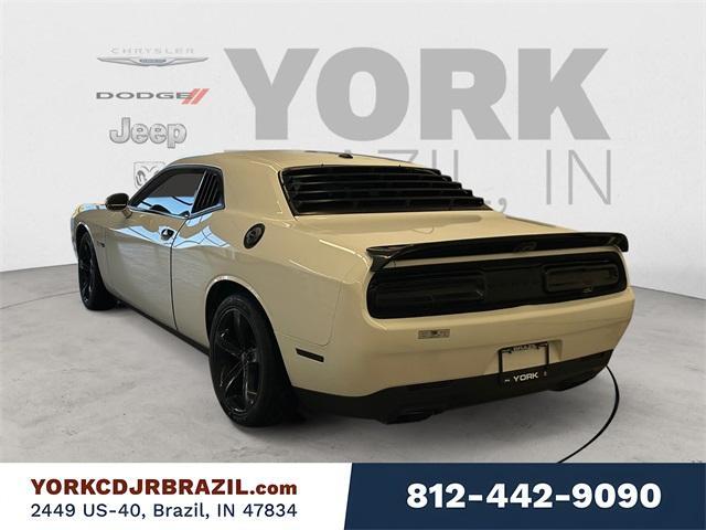 2018 dodge challenger r/t