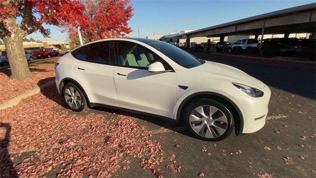2021 tesla model y long range