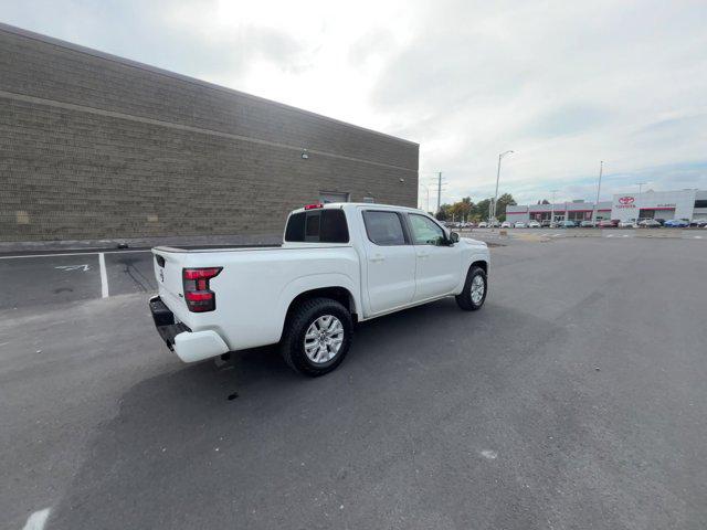 2022 nissan frontier sv