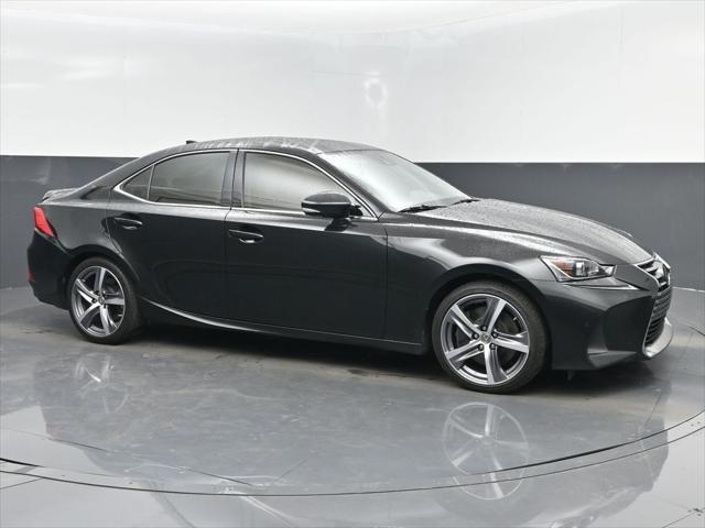 2018 lexus is 300 base