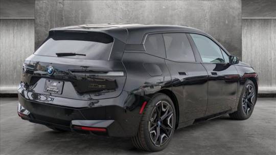 2024 BMW iX