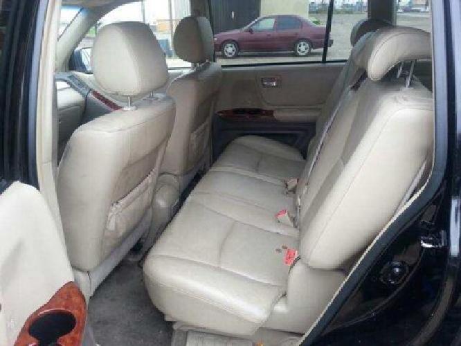 2004 toyota highlander with 20inch rim in bakersfield, ca