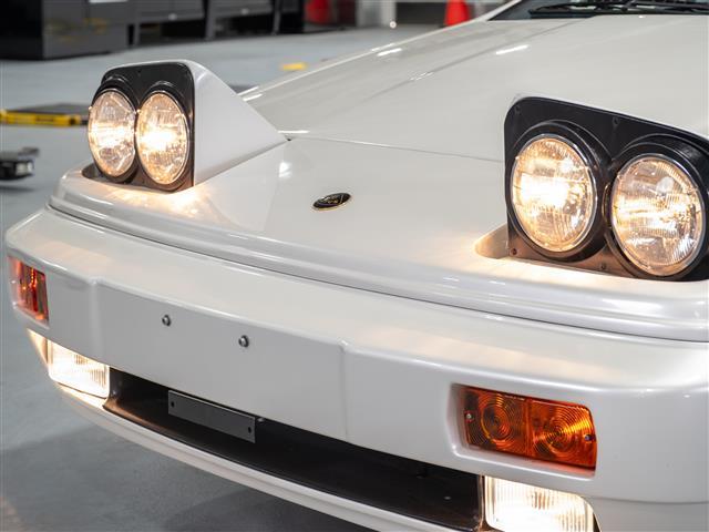 1988 lotus esprit coupe