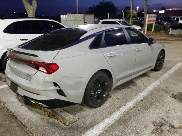 2023 kia k5 gt-line