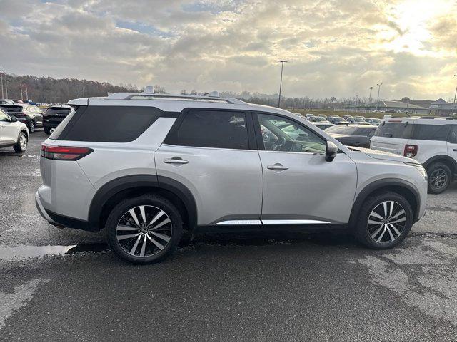 2023 nissan pathfinder platinum 4wd