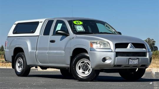 2007 Mitsubishi Raider