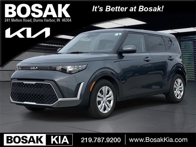 2023 kia soul lx