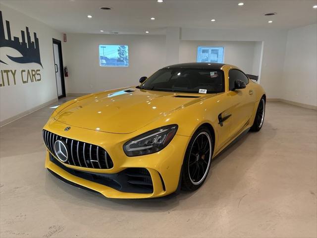 2020 mercedes-benz amg gt r